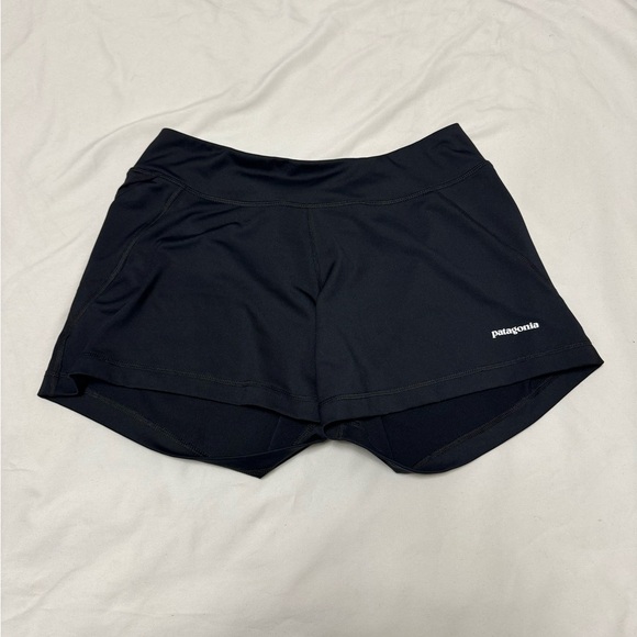 Patagonia Women’s Shorts - Picture 1 of 4
